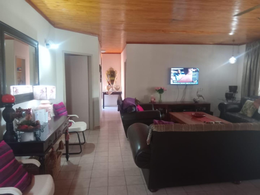 6 Bedroom Property for Sale in Alabama North West